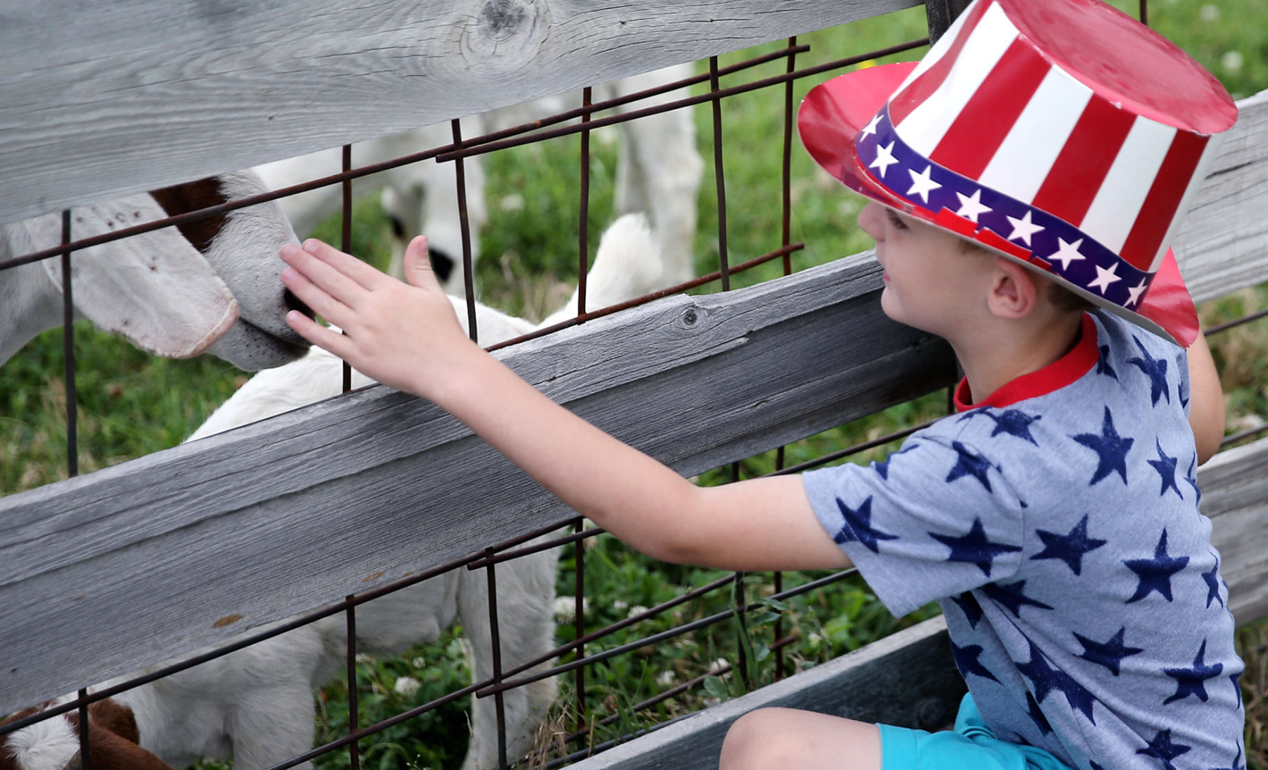 070419_Stuhr003_cs.JPG